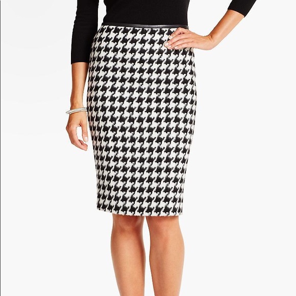 Talbots Dresses & Skirts - Talbots - Wool Blend Houndstooth Pencil Skirt - 10